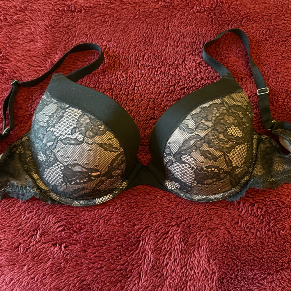 Elegant Black Lace Bra
